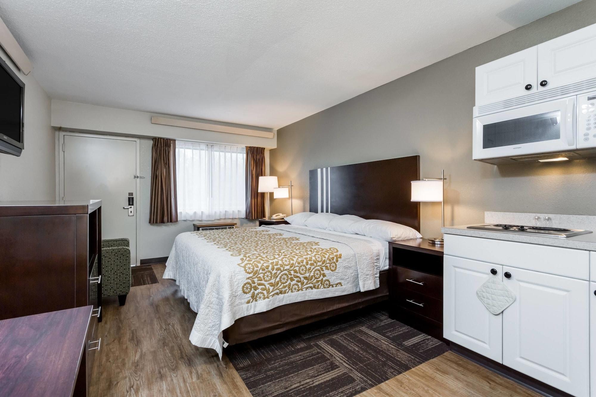 Days Inn By Wyndham Harrisburg North Luaran gambar