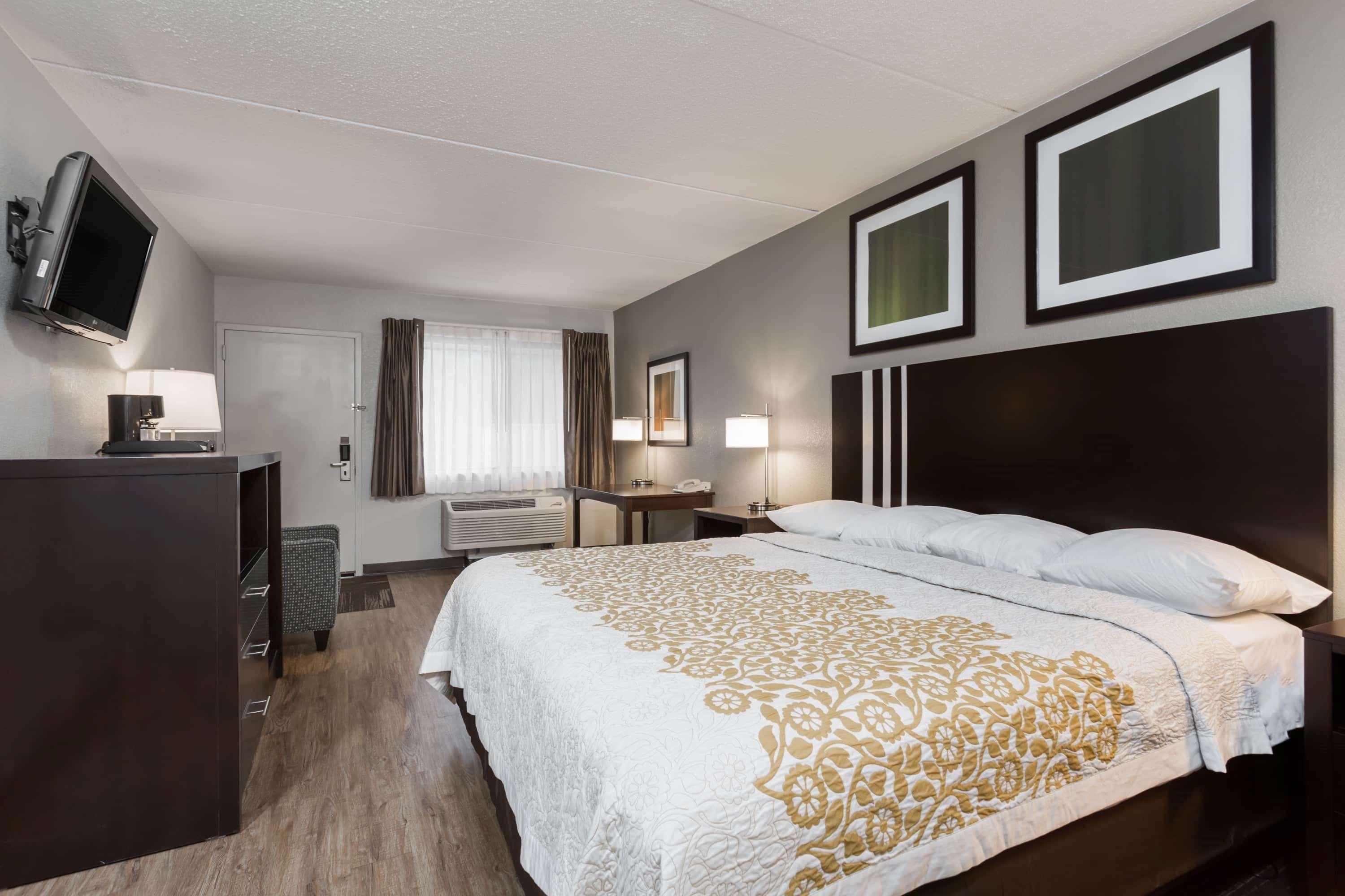 Days Inn By Wyndham Harrisburg North Luaran gambar